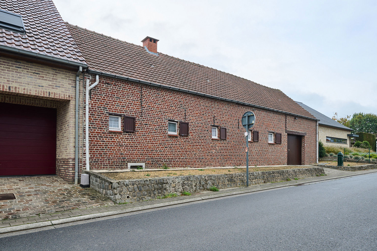 House for sale in Roosdaal with 2 bedrooms - photo 2