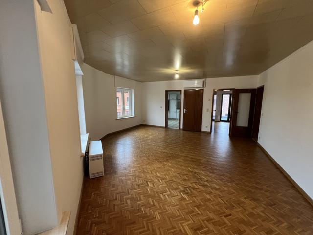 Leuk appartement op de 1ste verdieping. - foto 5