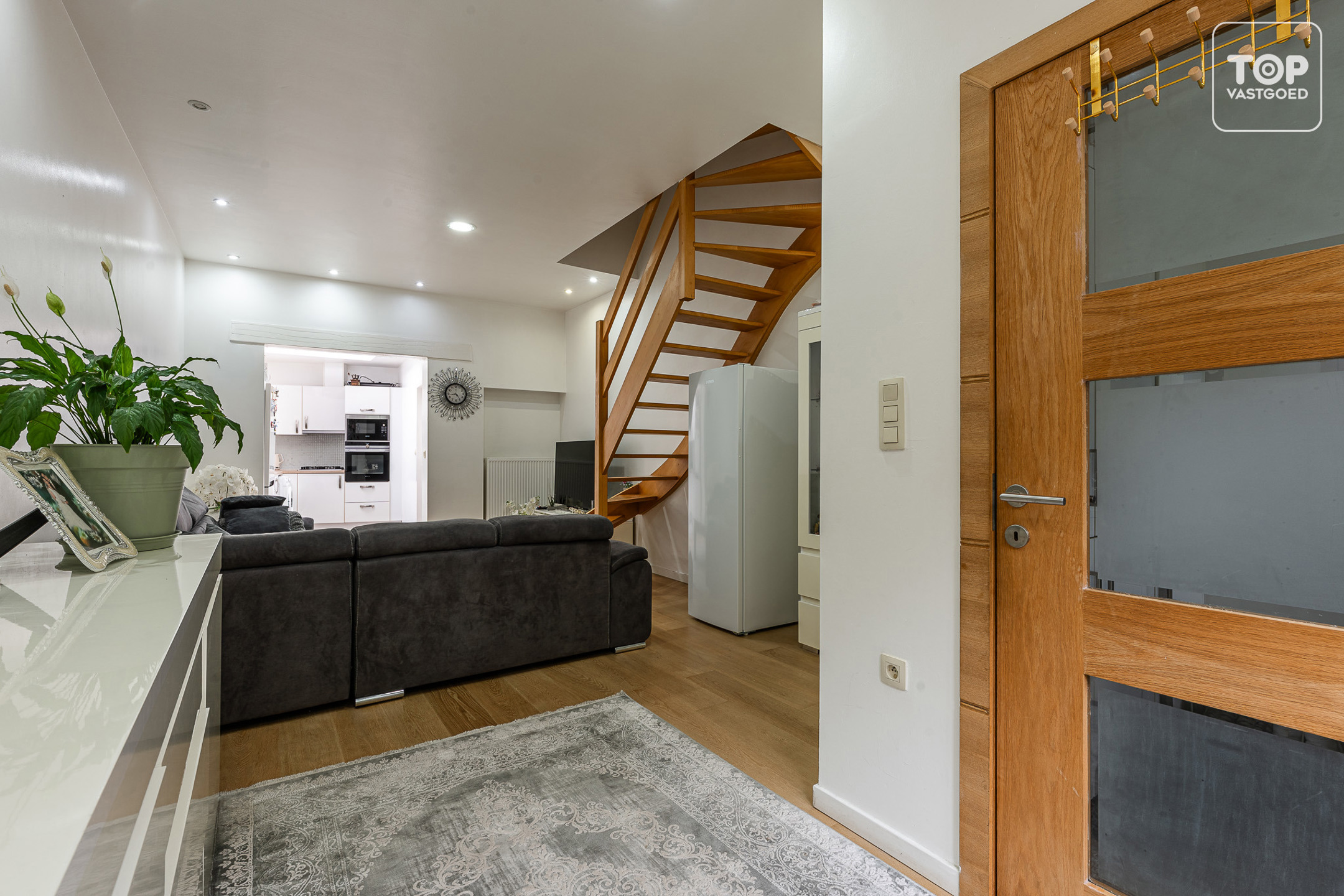 Instapklare woning met 4 slaapkamers op gunstige locatie. - foto 5