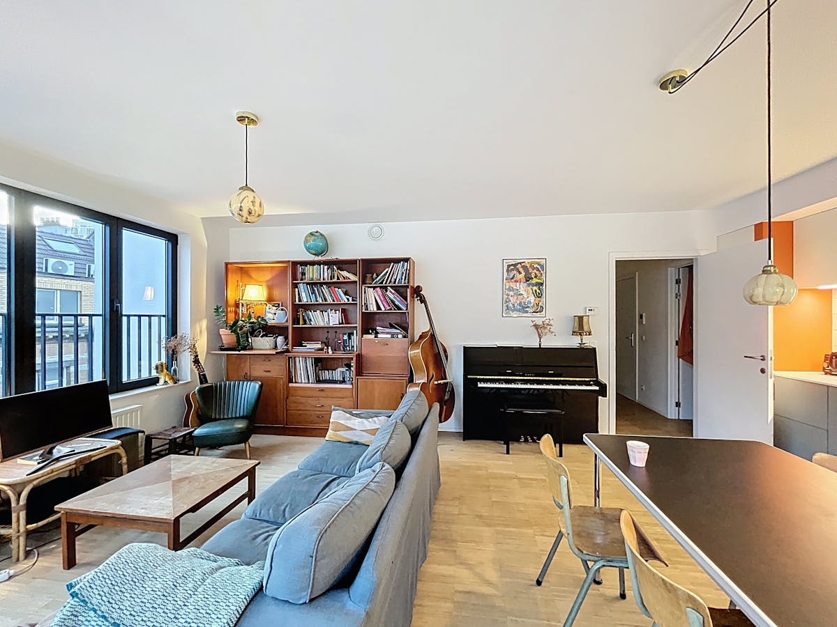 Te huur in het centrum - prachtig 2 slaapkamer appartement - foto 2