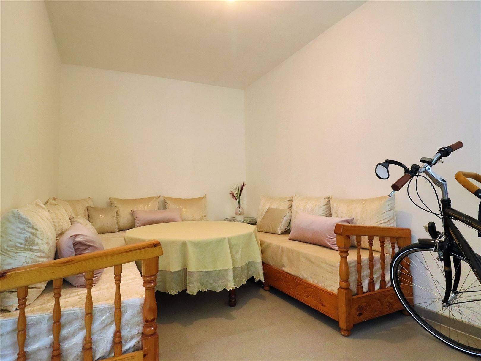 Commercial à louer à Courtrai avec 3 chambres - photo 5