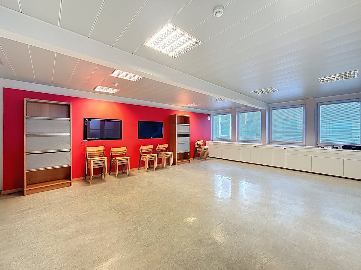 Office space for rent (50m²) on the Grasmarkt in Brussels. - photo 3