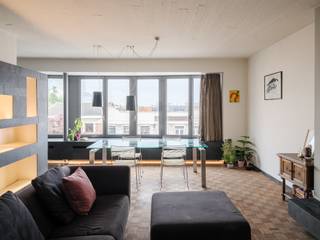 Ruim 2-slaapkamerappartement met verzicht nabij het CitadelparkOp de vierde verdieping van een karaktervol gebouw, op wandelafstand van het...