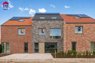 House for sale in Waregem