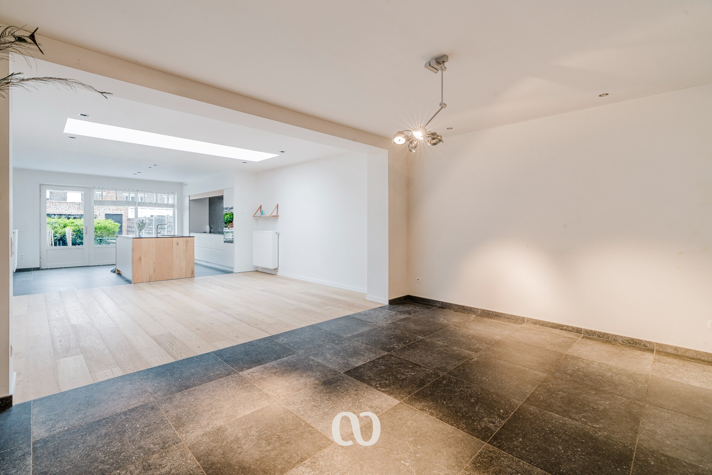 Gezinswoning met 4 slaapkamers, tuin en garage in het centrum van Oudenaarde - foto 5