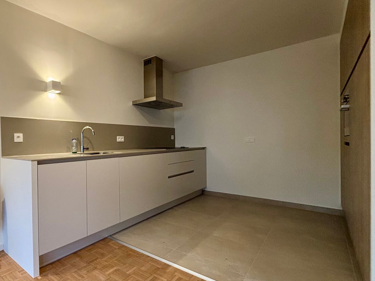 FOR RENT: spacious 2 bedroom apartment in Hasselt - photo 3