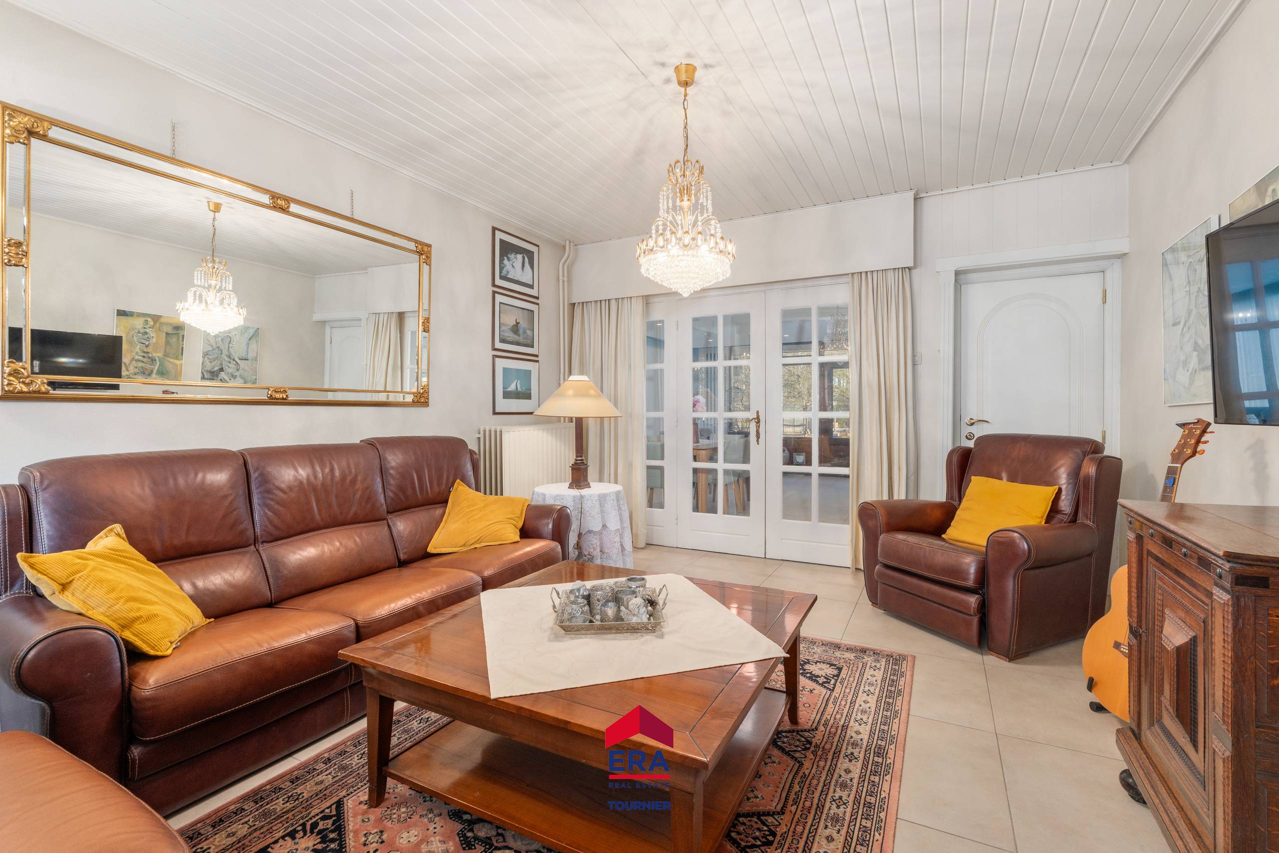 Ruime woning met 4 slaapkamers op rustige locatie in Lommel - foto 4