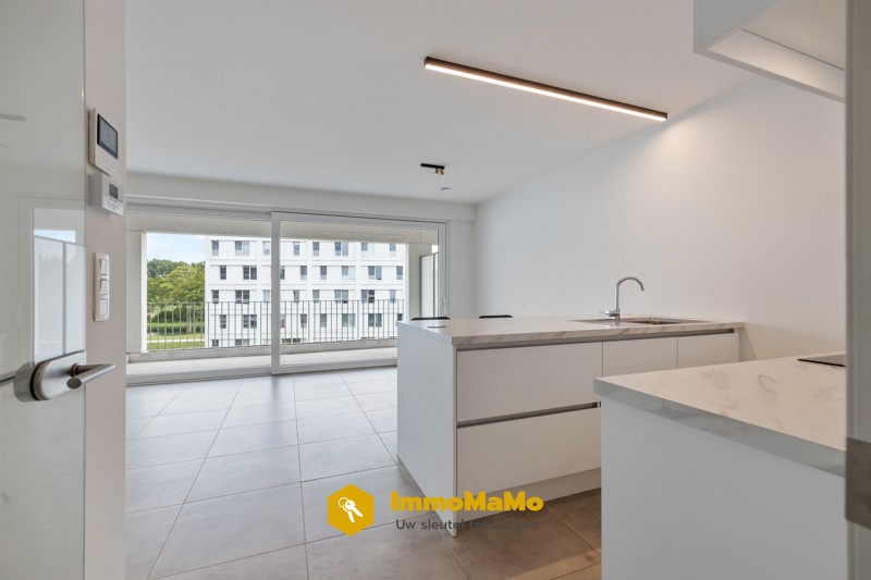 Appartement à vendre à Lokeren avec 2 chambres - photo 2