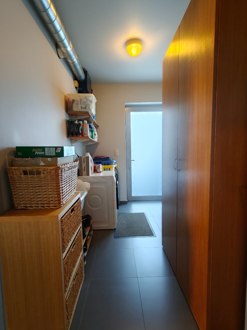 Ruime halfopen bebouwing met garage en 3 slaapkamers in Sint-Niklaas - foto 5