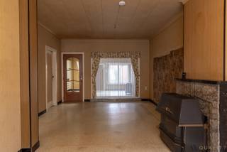 Te renoveren woning in Bornem centrum op een perceel van 145m² ingedeeld als volgt. kelder, inkomhal, woonkamer, keuken, badkamer voorzien van...