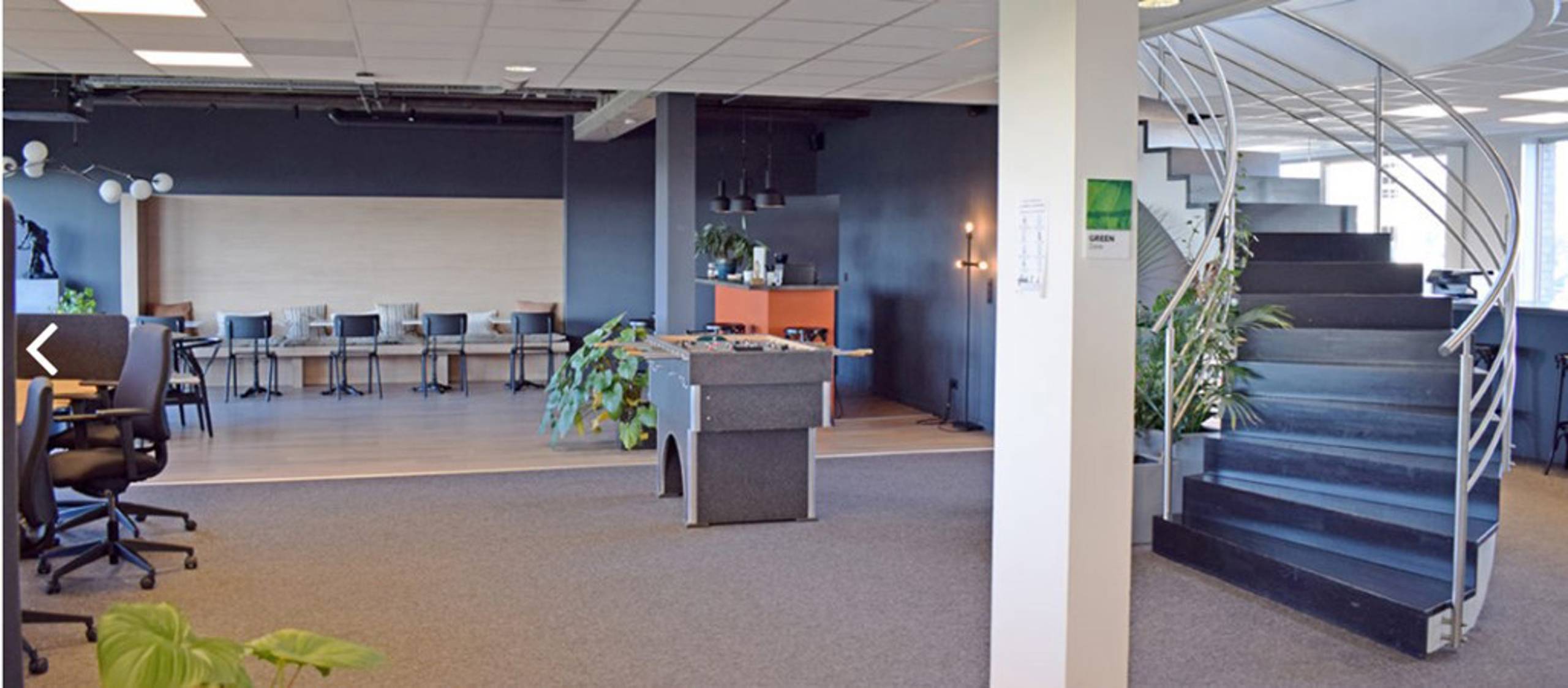 Duplex Kantoor 515m²  te huur op de 5de en 6de verdieping - foto 2