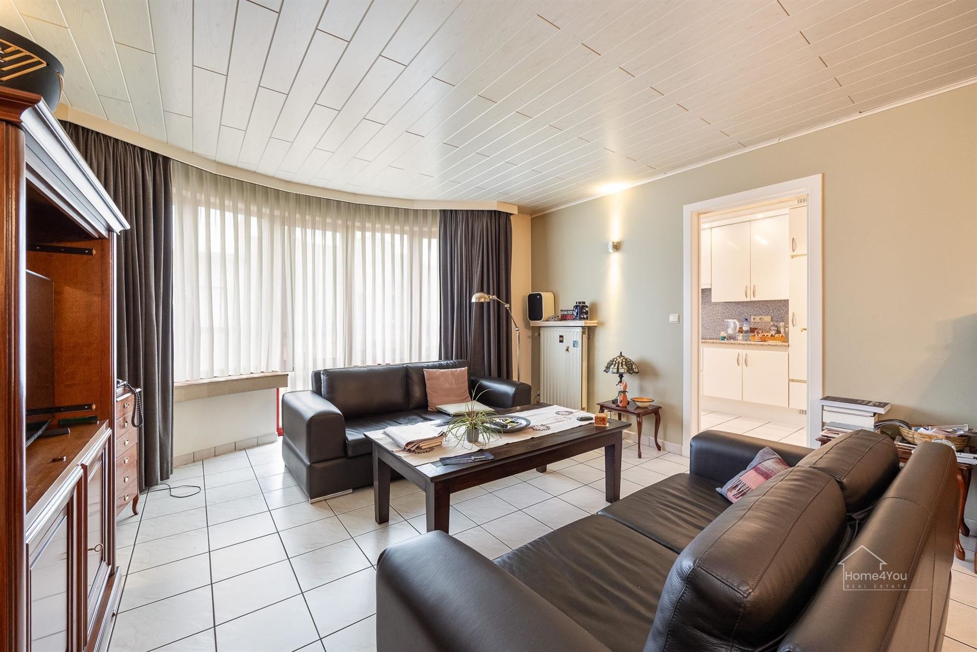 Apartment - photo 4