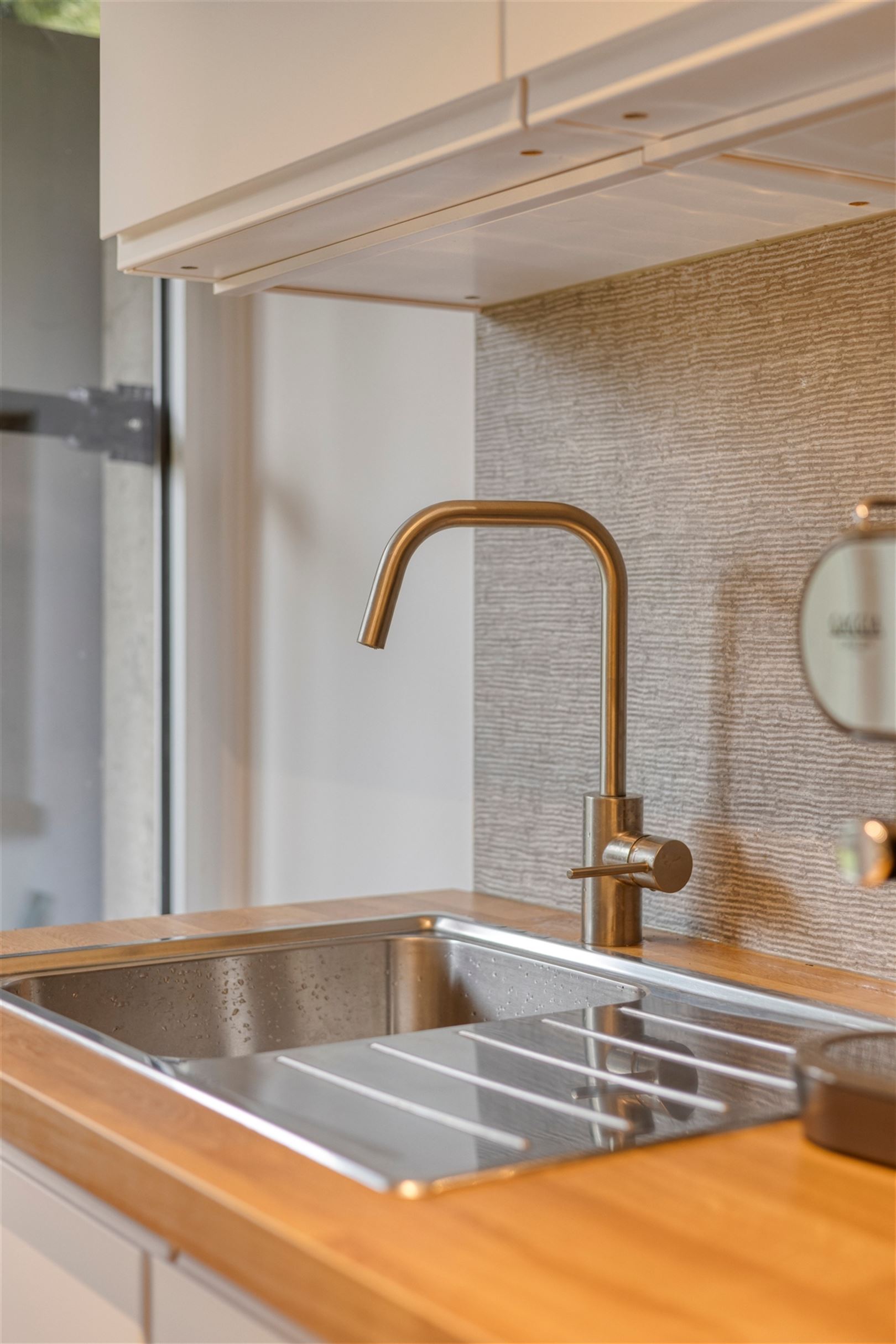 gernoveerd appartement met zonnige tuin nabij de Fruithoflaan - foto 5