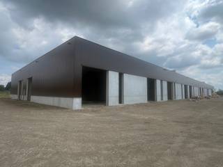 Nieuw bedrijvenpark "Stadsbeemd", ontwikkeld door Tuaka Developers, gelegen op de industriezone in Halen, vlakbij de op- en afrit van de E314 en...