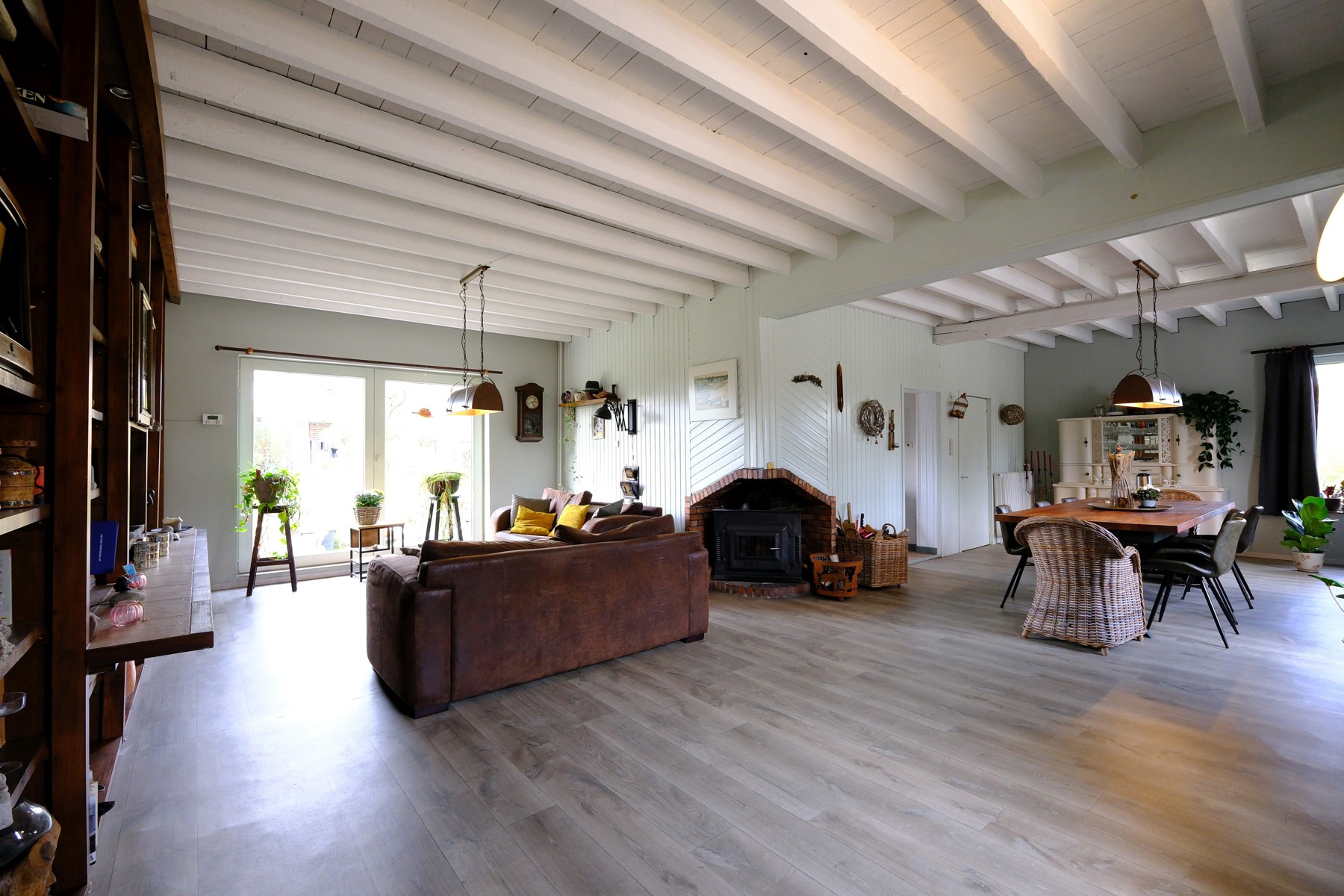 Charmante woning met mooie tuin - foto 5