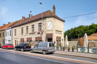 Ontdek dit uitzonderlijk pand op een royaal perceel van maar liefst 1.497 m², gelegen nabij de geliefde Stationsput in Eernegem – een...