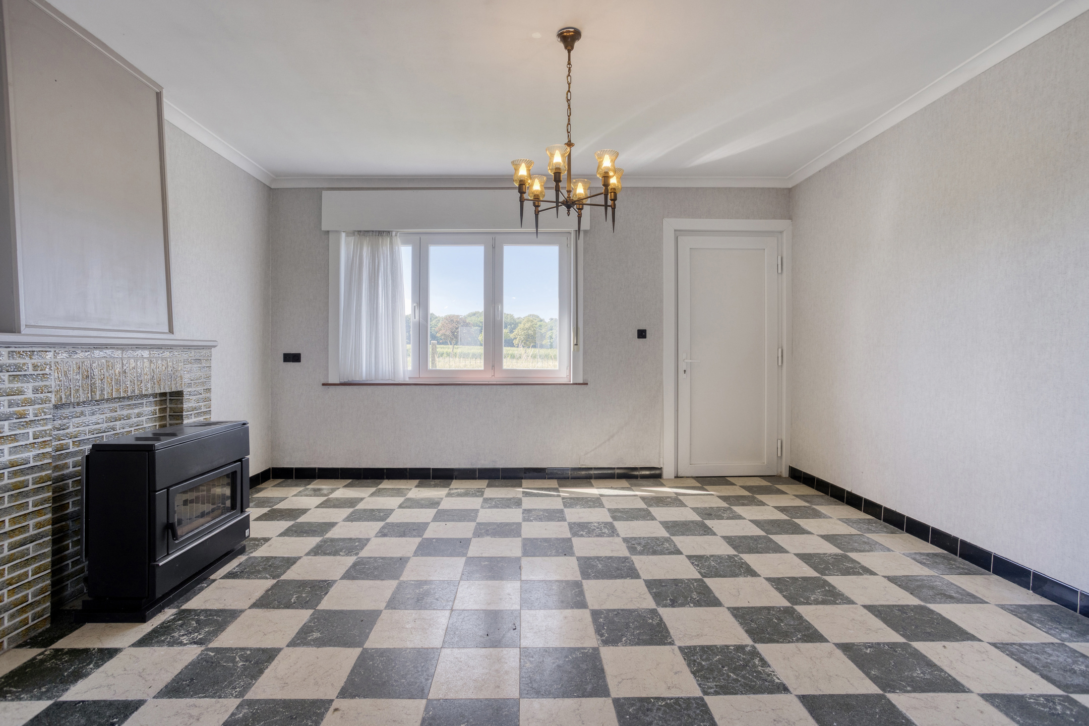 Te renoveren woning op een uniek perceel van 26are - foto 4