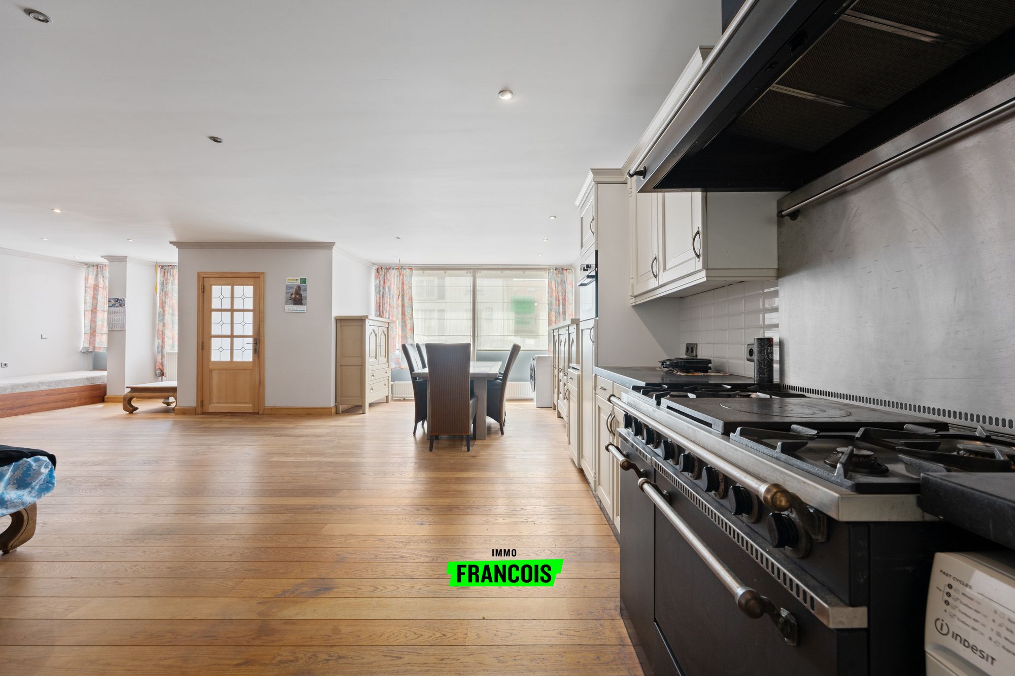 Apartment for sale in Zeebrugge with 3 bedrooms - photo 4