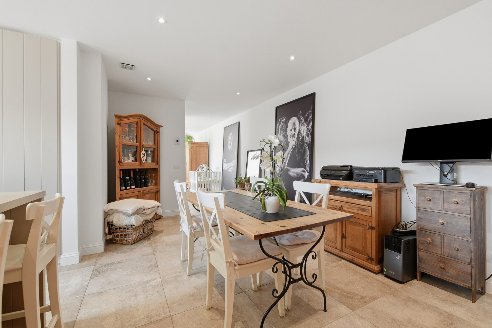 Moderne bel-etagewoning met polyvalente ruimte, zonnige tuin en energiezuinige afwerking - foto 5