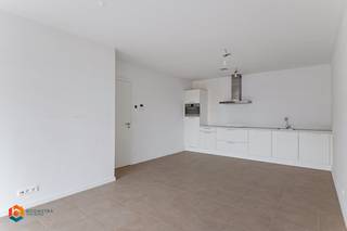 Op een uitstekende locatie nabij het centrum van Putte bevindt zich dit net opgeleverde nieuwbouw appartement met terras, perfect voor een jong...