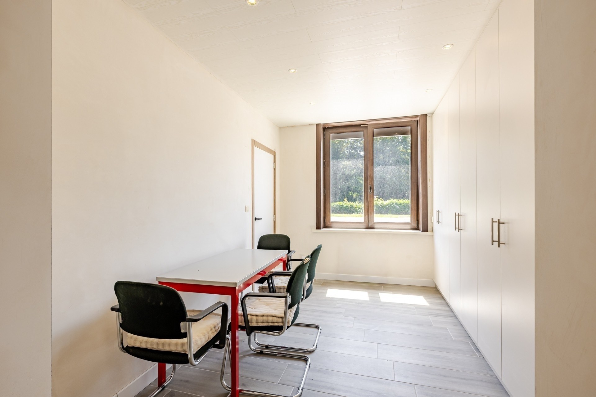 Recent gerenoveerde starterswoning op centrale locatie met 3 SLPKS - foto 4