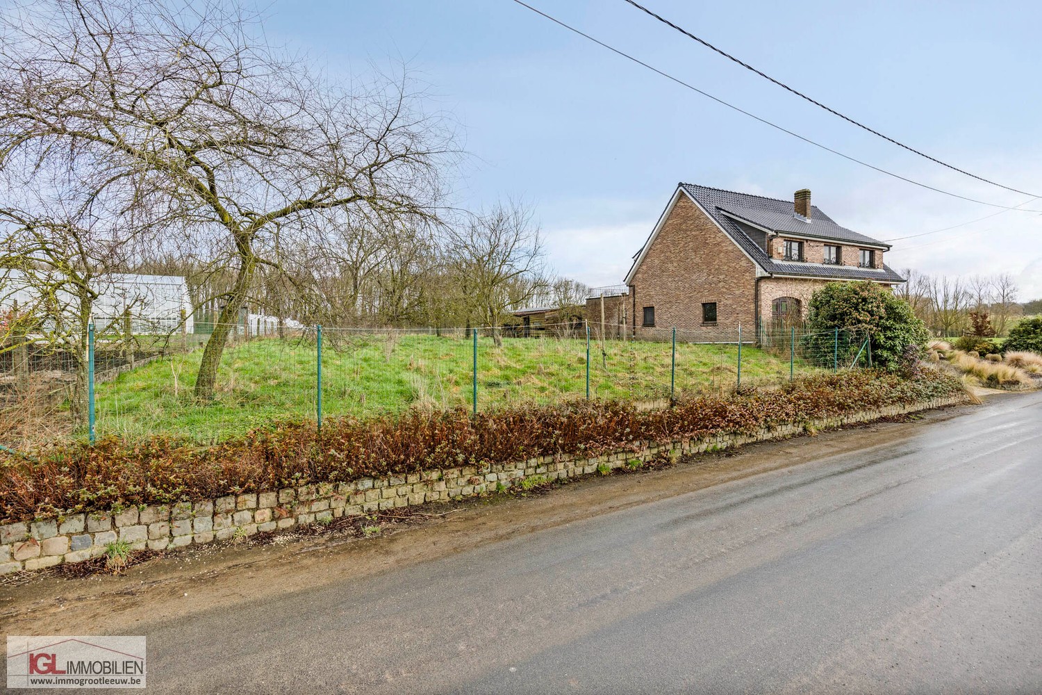 IGL stelt voor: een charmante villa met ruime tuin te koop in Lennik - photo 1