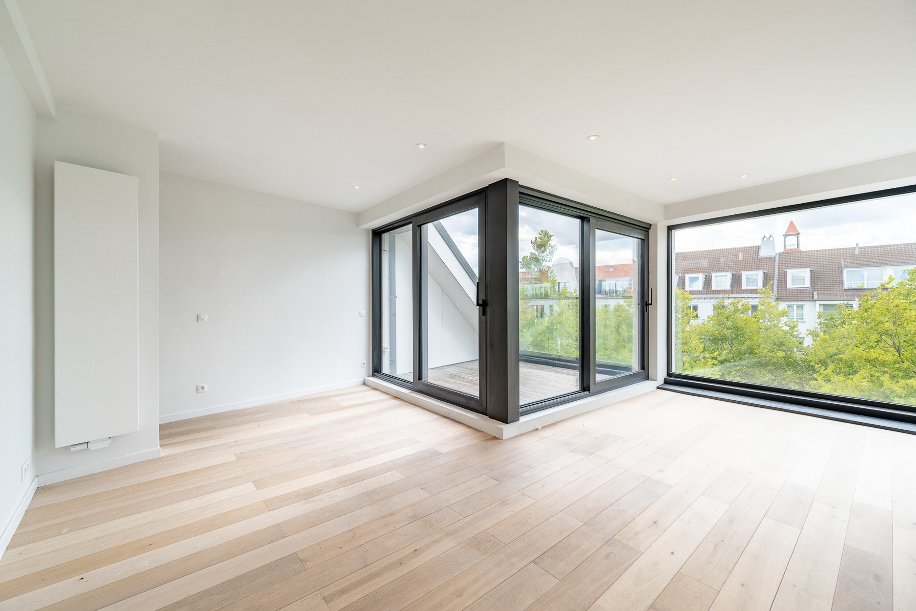Duplex appartement in recent volledig gerenoveerd gebouw - foto 4