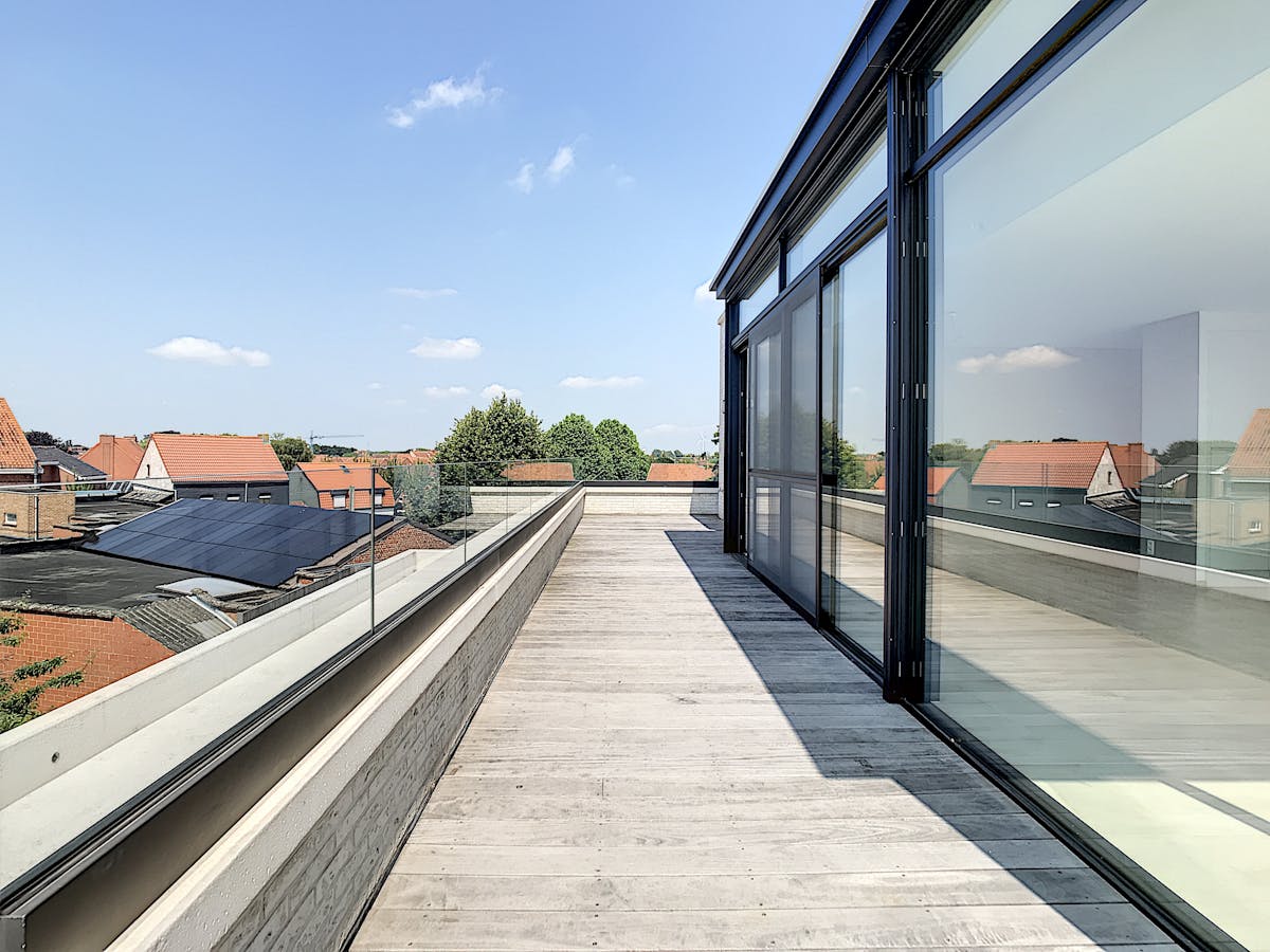 Modern and spacious apartment for rent in Ypres - photo 4