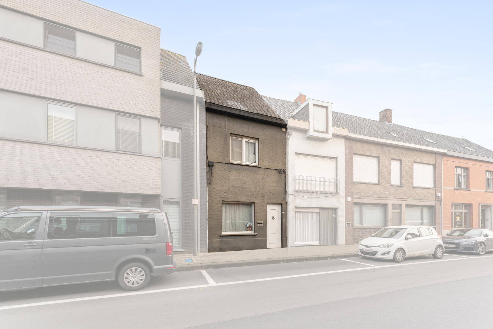 🏡 Gezellige woning met tuin te koop in hartje Ardooie - foto 1