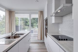 Op een rustige locatie te Beerzel bevindt zich dit BEN appartement met 2 slaapkamers en 2 terrassen. U bevindt zich hier op wandelafstand van...