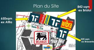 Commercieel gebouw te huur, gelegen op het beste stuk van het gerenoveerde Retail Park « Roosevelt Center » In de directe omgeving van...