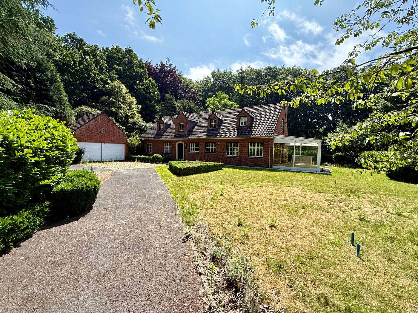 Zeer ruime woning in Loppem voor korte termijnverhuur van maximum 6 maand. - foto 1