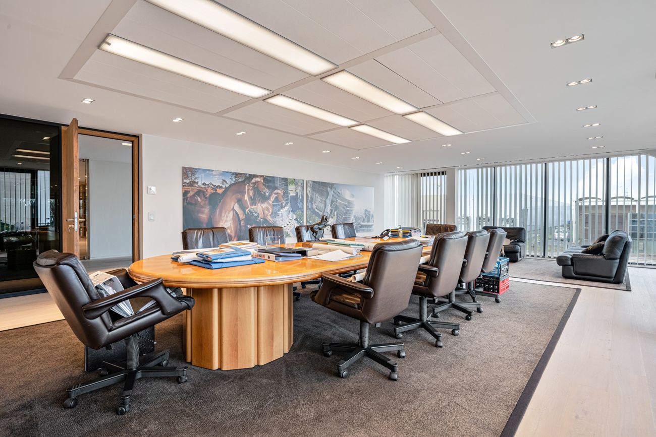 Prachtige kantoren (1.450 m²) met magazijn (1.088 m²) op een industriegrond van 5.641 m² - foto 5