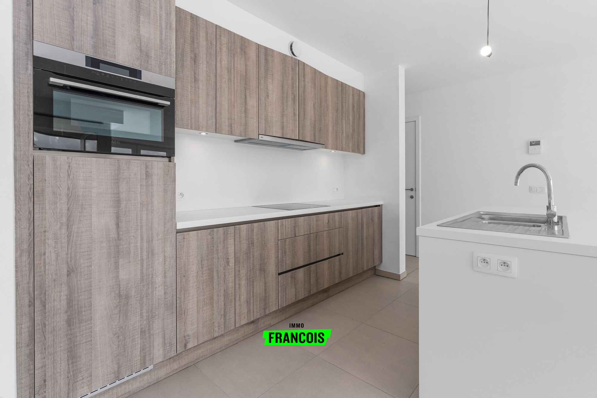 Modern en lichtrijk appartement met terras op topligging in Blankenberge 6% mogelijk - foto 4