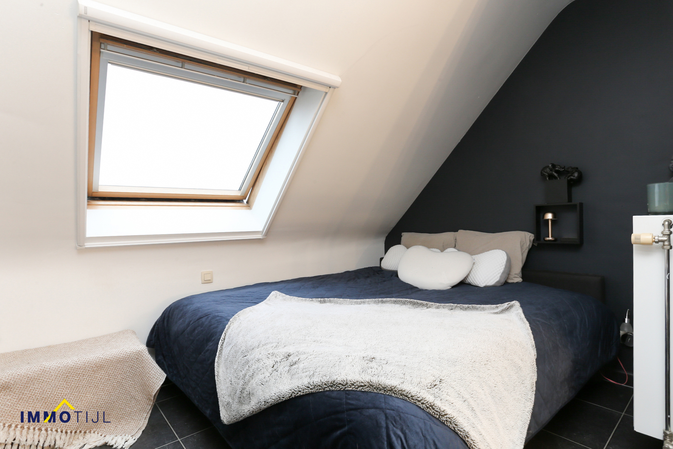 Prachtig appartement met 1 slaapkamer en terras te Merchtem! - foto 4