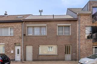 Ben je op zoek naar een woning op een goede locatie?Openbaar vervoer, winkels en andere voorzieningen bevinden zich vlakbij en dankzij de nabijheid...