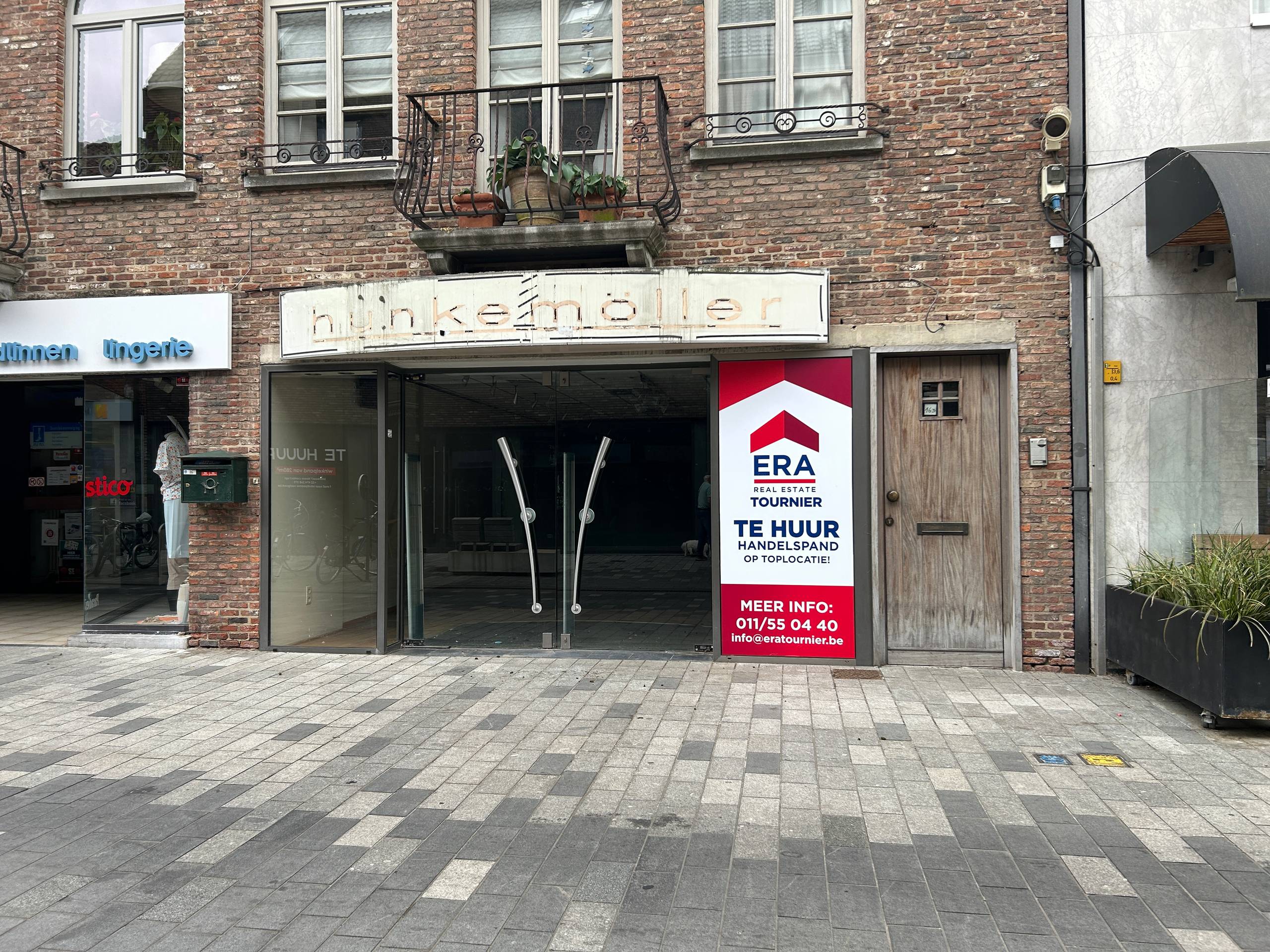 Commercial à louer à Lommel - photo 1