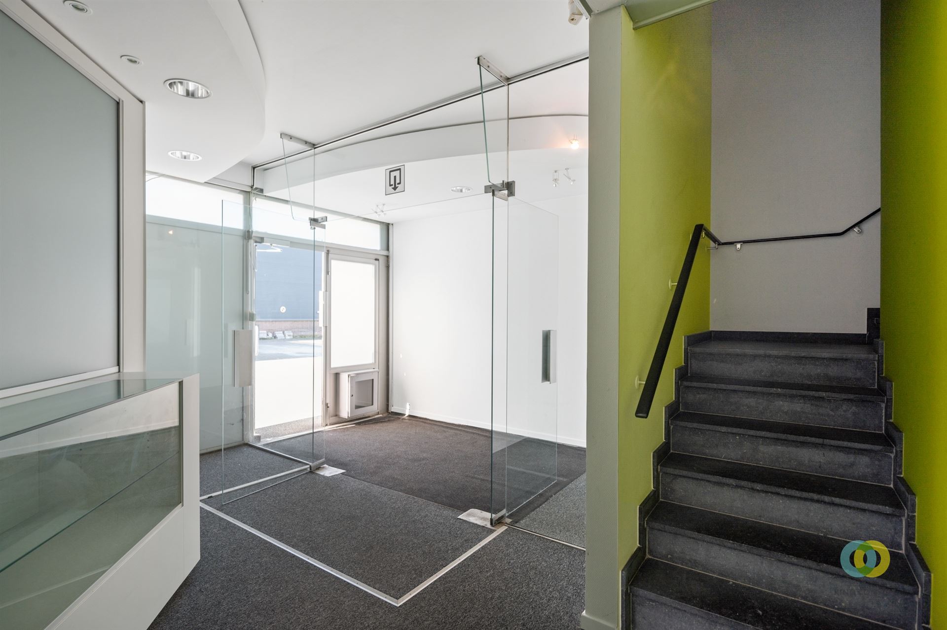 Commercial for rent in Vilvoorde - photo 2