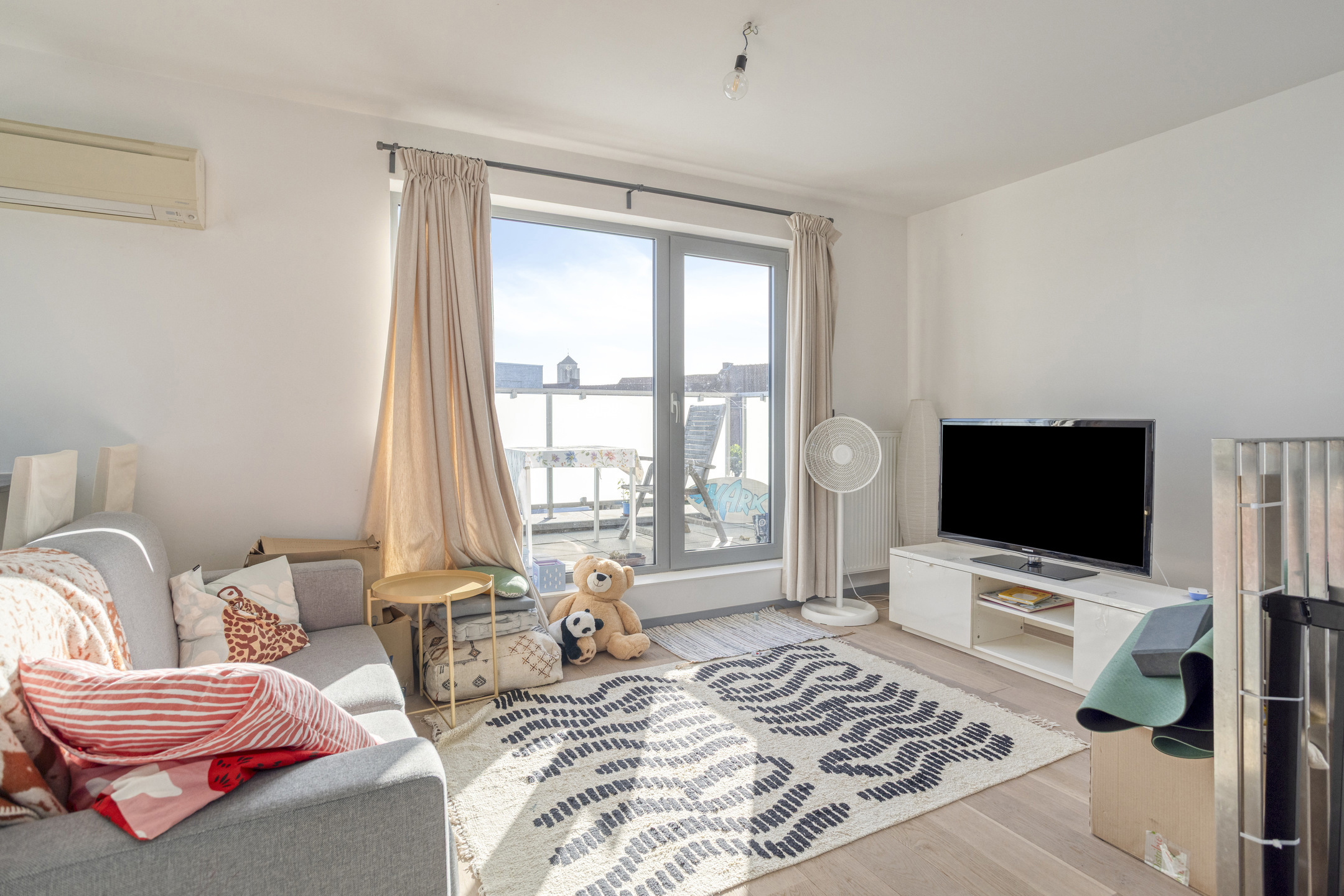 Recent 2 slaapkamer appartement met 3 terrassen in Wezemaal - foto 4