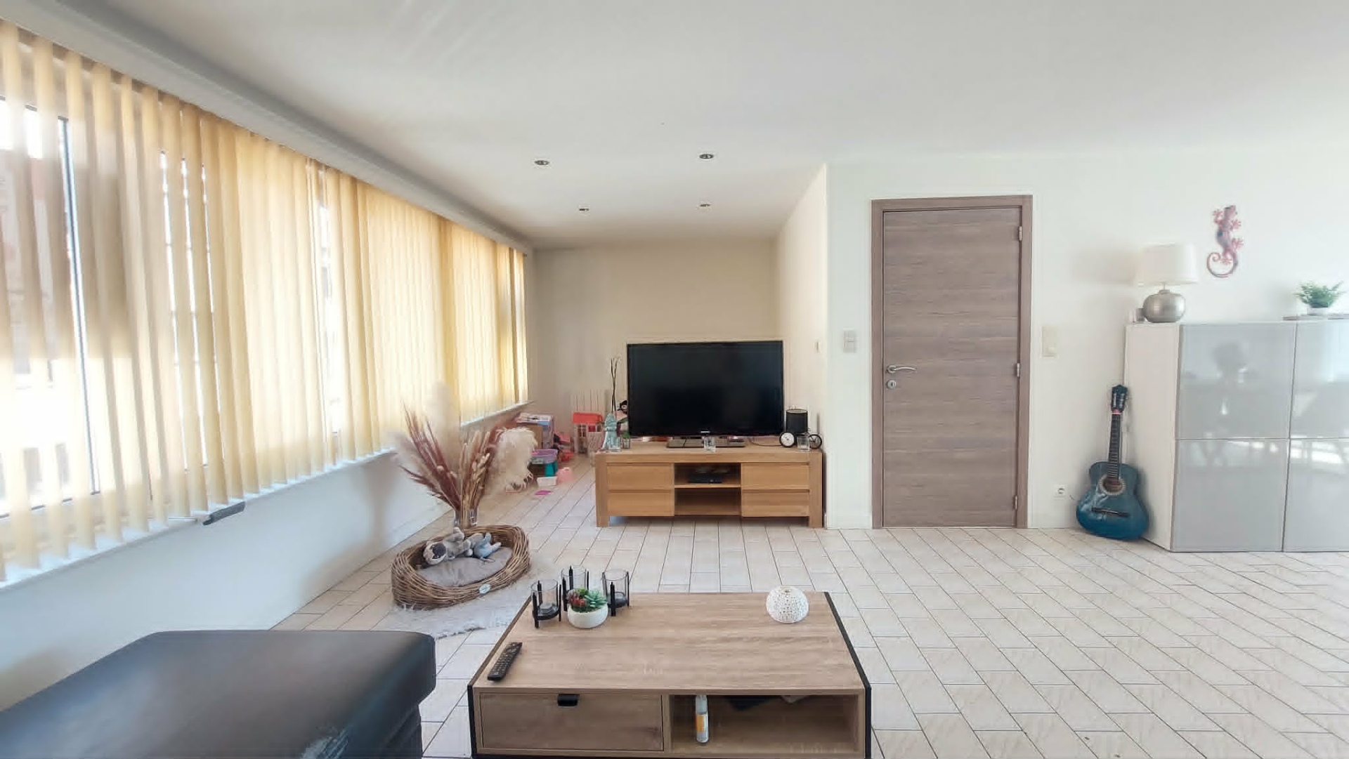 Grote bel etage woning met zonovergoten tuin, dubbele garage en 3 kamers op rustige ligging in Bredene-Dorp - foto 3