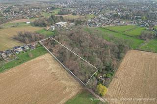 Unieke kans: investeer in je eigen stukje natuur!Ben je op zoek naar een slimme investering én een plek waar rust en natuur centraal staan? Deze...