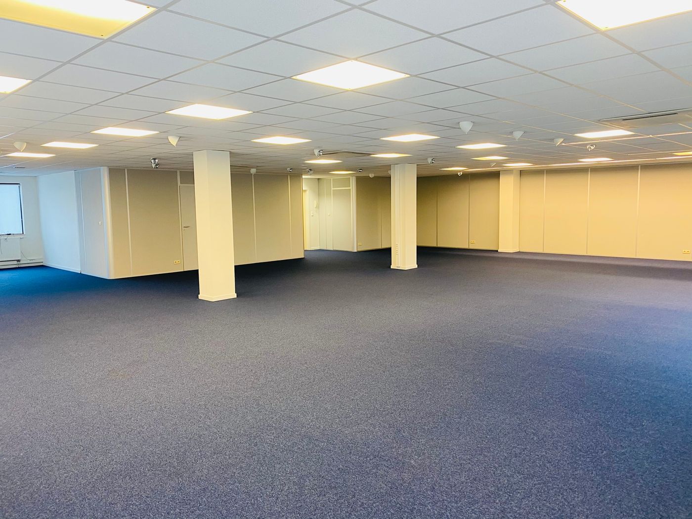 260 m² kantoren vlak bij knooppunt A12/R0 - foto 5