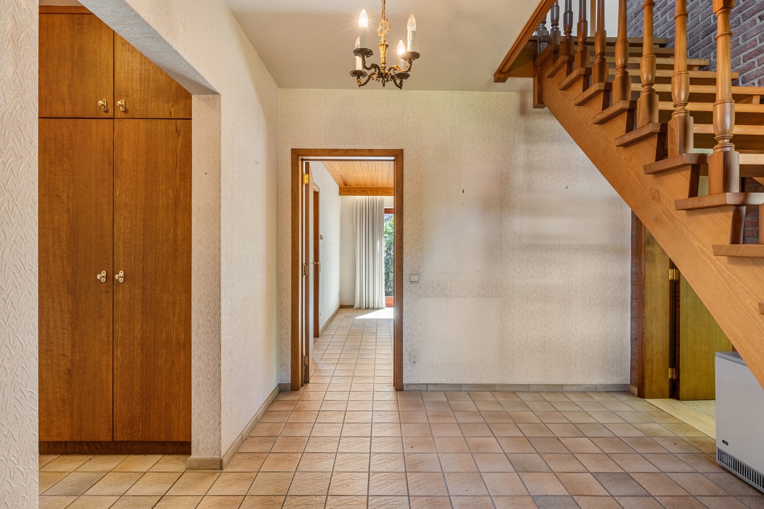 Vrijstaande woning met 4 slaapkamers en een garage op een perceel van 10a 29ca omgeven door groen en op het einde van een doodlopende straat te Oud-Heverlee! - foto 4