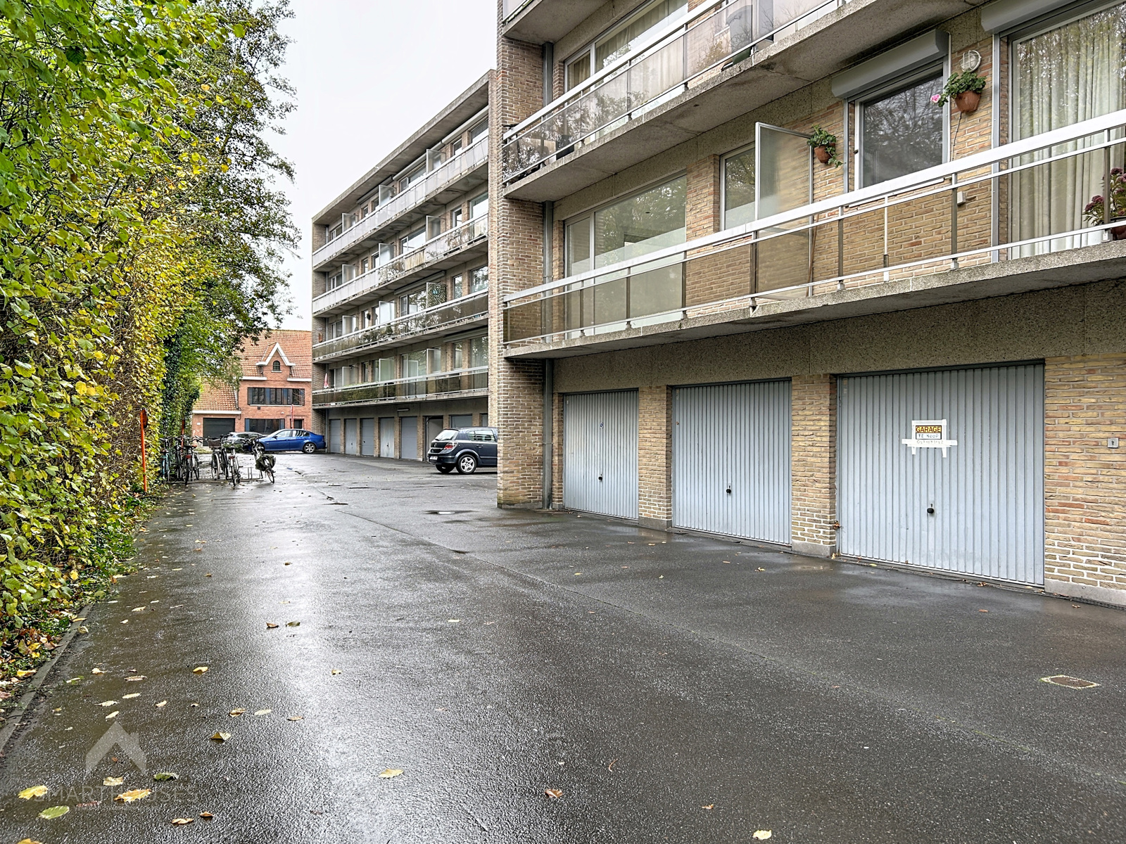 Garage op centrale locatie met kantelpoort - foto 2