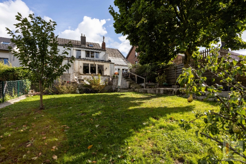 Charmante woning met tuin aan de bosrand te Vloesberg/Flobecq - photo 2