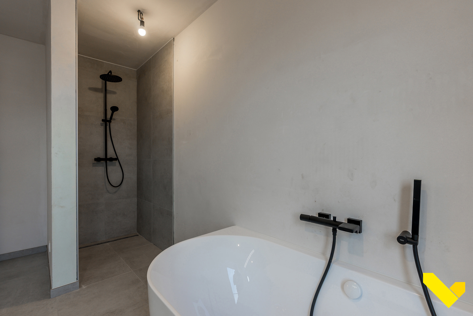 Eigentijds project met hedendaagse BEN nieuwbouwwoningen. - foto 5