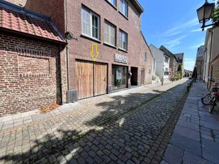 Commercial for sale in Maaseik