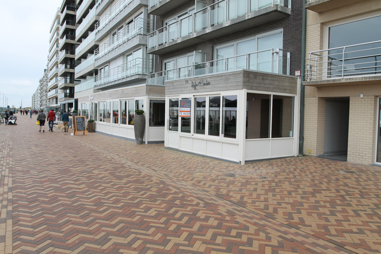 Commercial for rent in Wenduine - photo 1