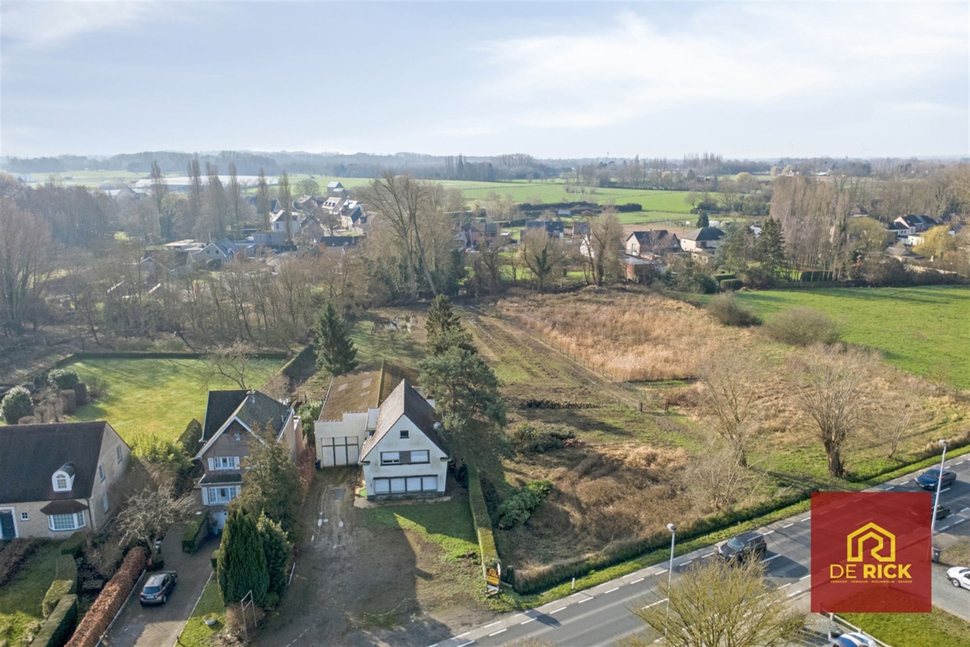 Landelijke villa met grote hangar ! - foto 4