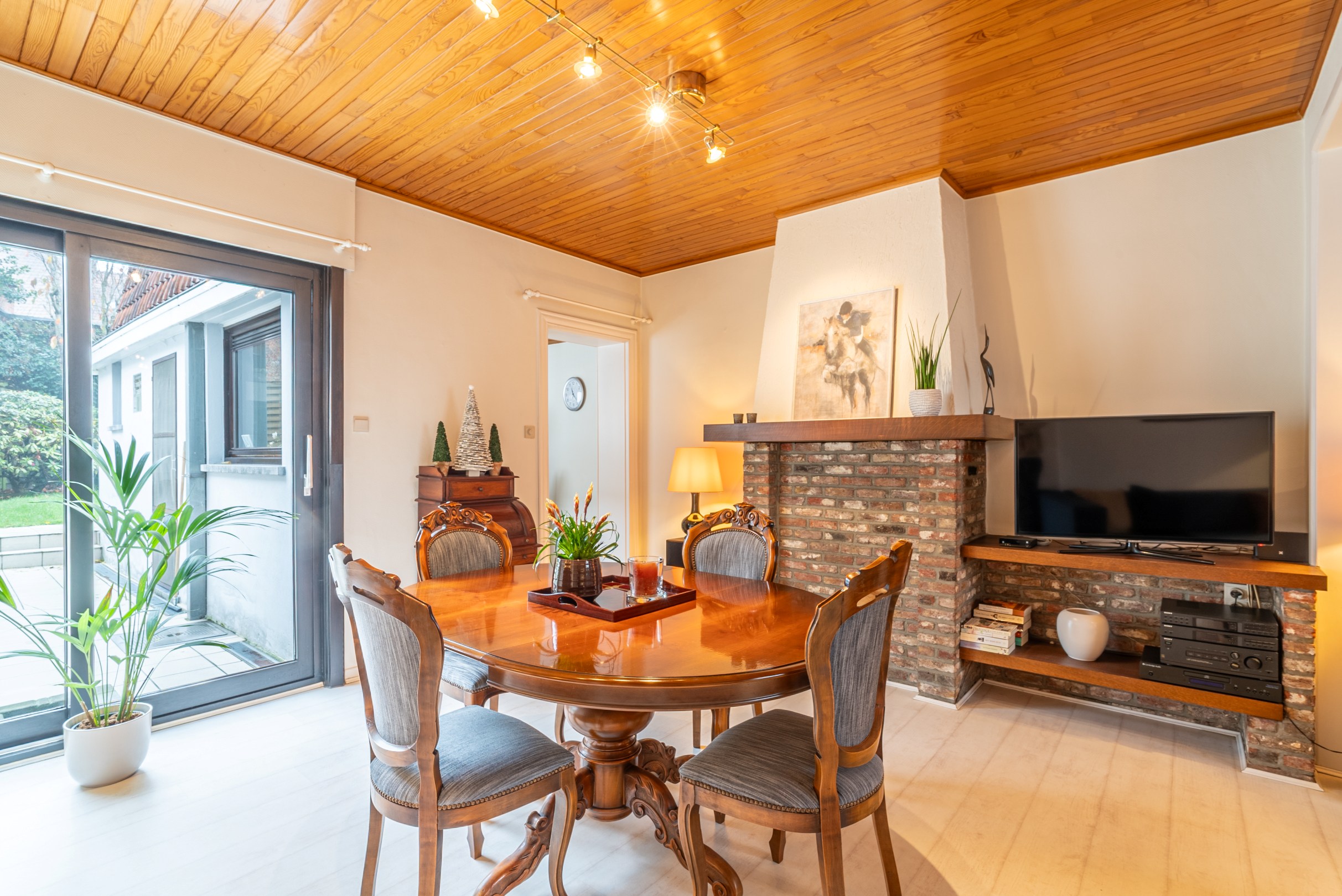 Karaktervolle woning met tuin in hartje Kuurne - foto 5